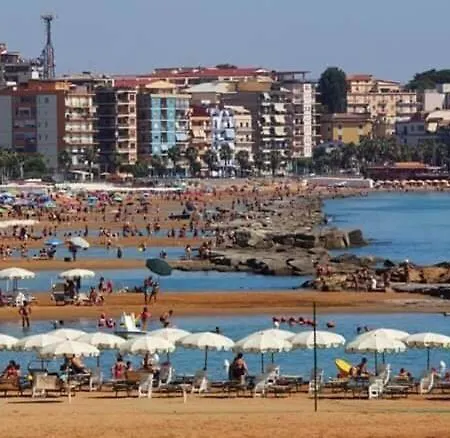 Olimpo * Crotone